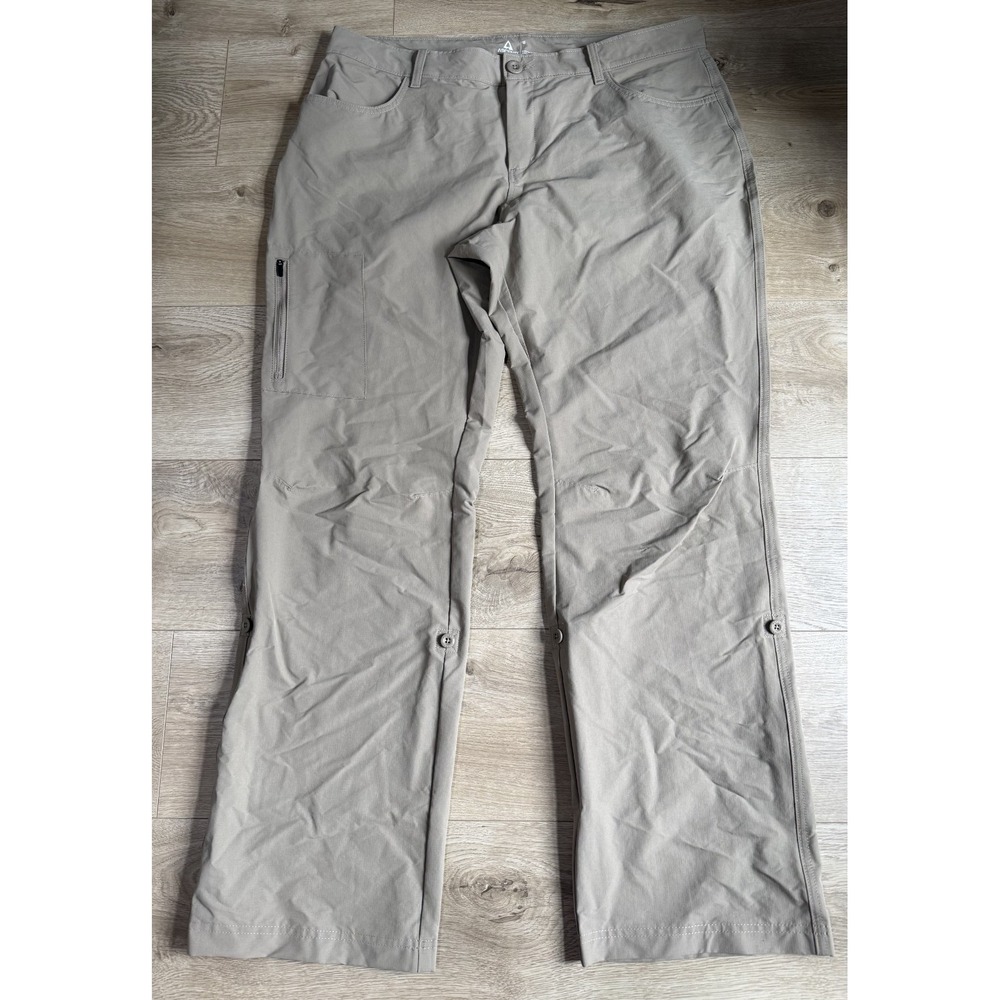 EUC Womens Ascend hiking outdoor khaki straight leg roll up into capris size 16